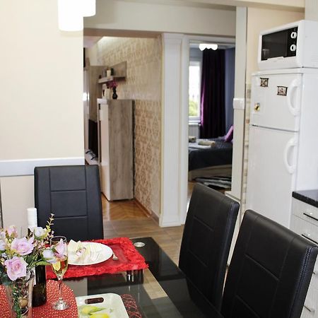 Kristi Lux Apartment Center Free Parking Fast Wifi بلغراد المظهر الخارجي الصورة