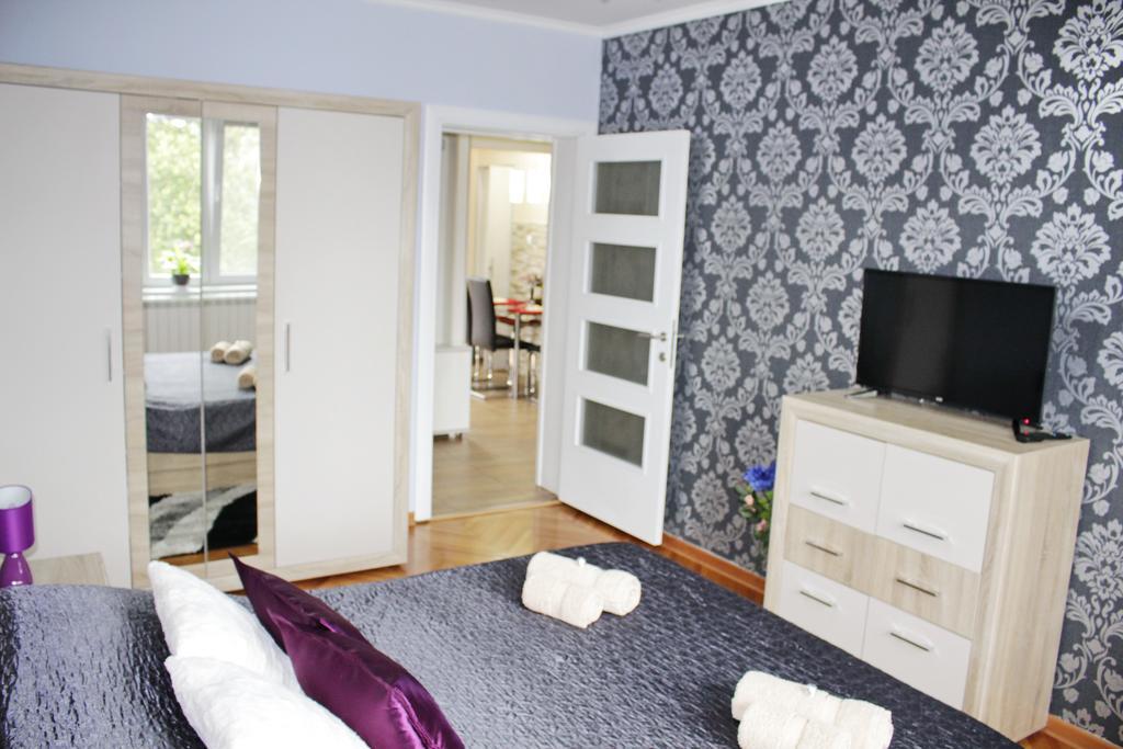 Kristi Lux Apartment Center Free Parking Fast Wifi بلغراد المظهر الخارجي الصورة